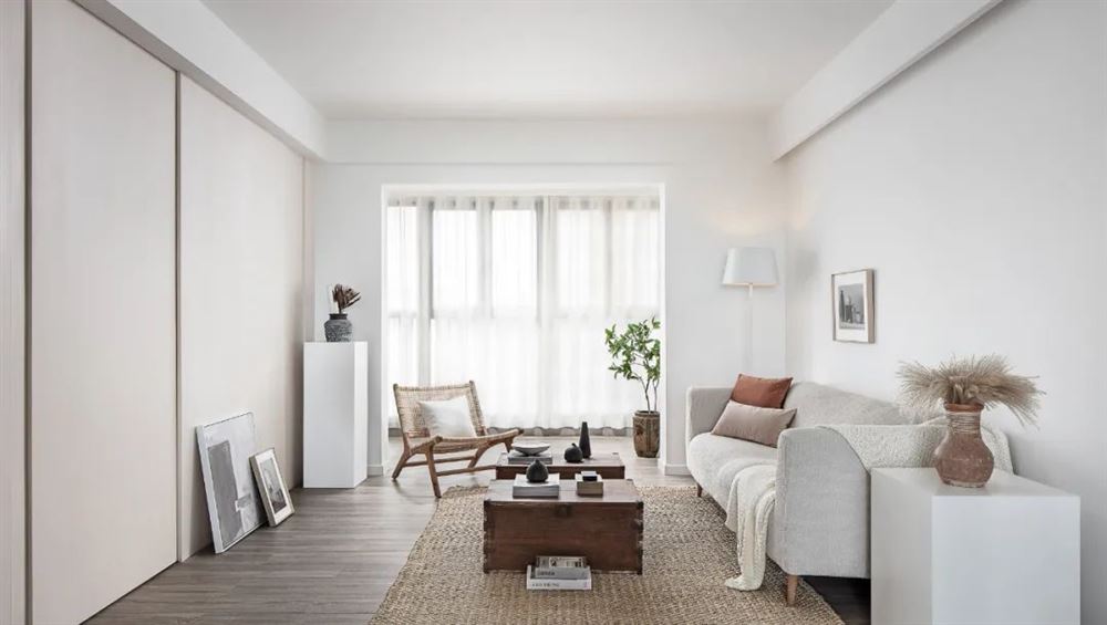 廣州市珠江國(guó)際城現(xiàn)代簡(jiǎn)約風(fēng)格三居室裝修案例