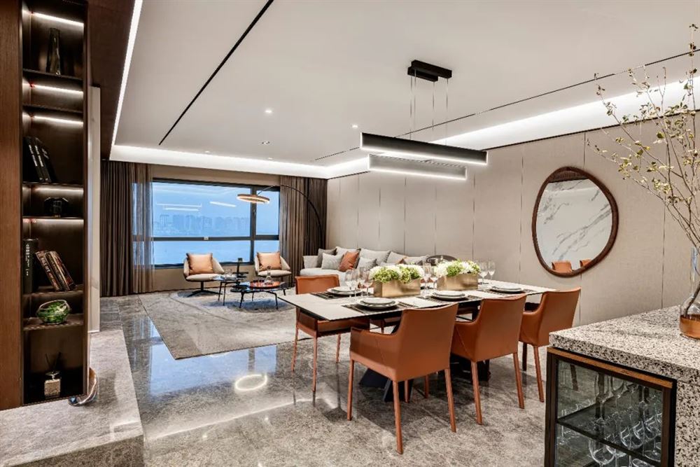 佛山市弘陽(yáng)德商昕悅府現(xiàn)代簡(jiǎn)約風(fēng)格四居室裝修案例