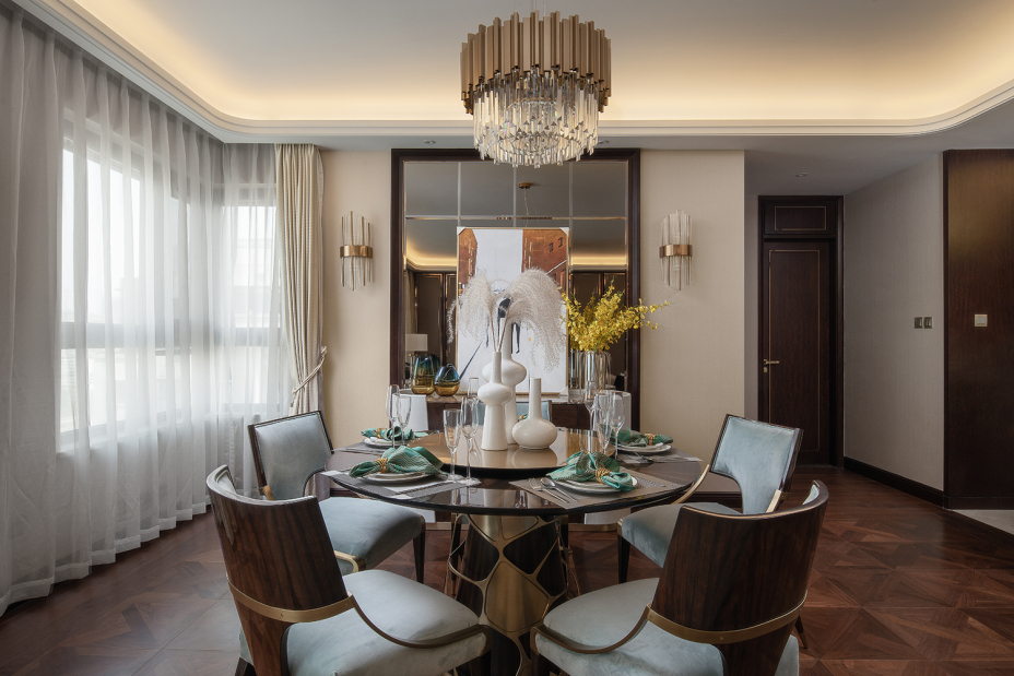 輕奢風格家裝設(shè)計室內(nèi)裝修效果圖-餐廳
