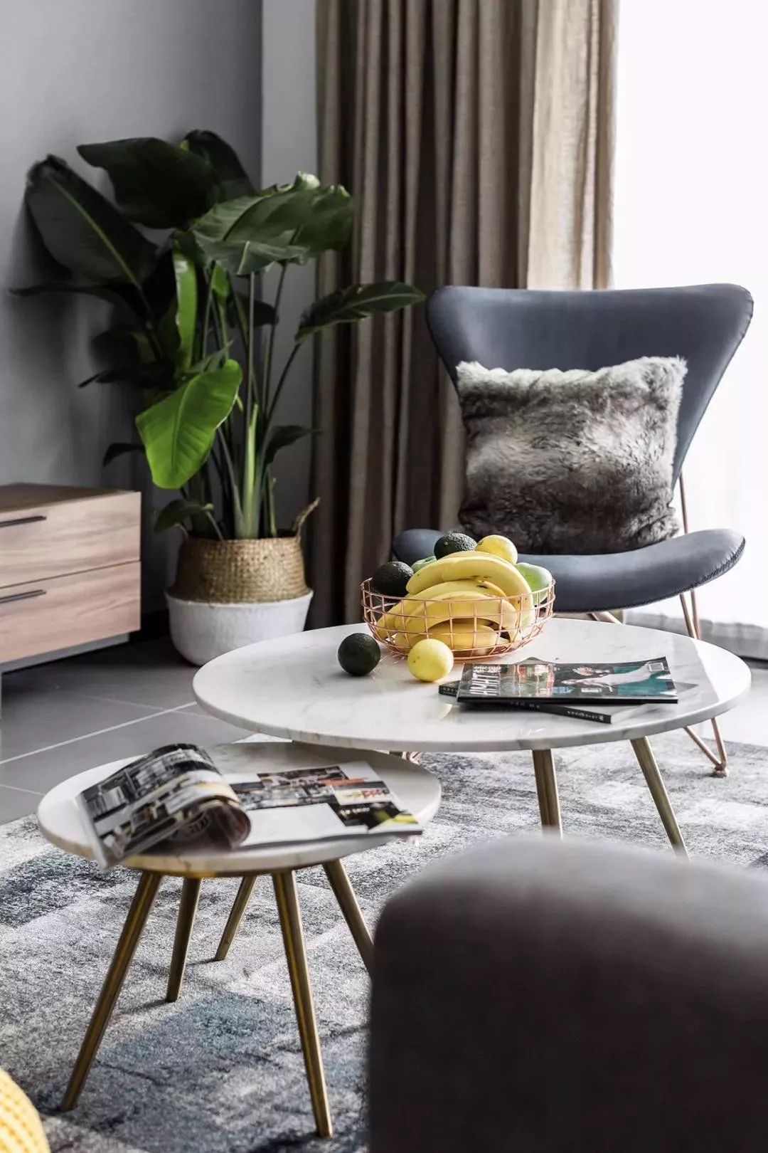 現(xiàn)代簡約風(fēng)格室內(nèi)設(shè)計家裝案例-客廳茶幾沙發(fā) 現(xiàn)代簡約風(fēng)格室內(nèi)設(shè)計家裝案例-客廳茶幾沙發(fā)