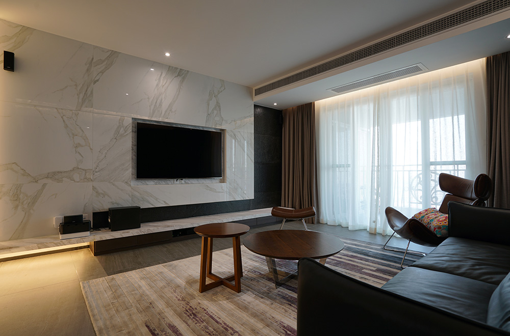 現(xiàn)代簡約風(fēng)格室內(nèi)裝修設(shè)計(jì)效果圖-半島的自由錦繡半島-室內(nèi)客廳背景墻裝修設(shè)計(jì) 現(xiàn)代簡約風(fēng)格室內(nèi)裝修設(shè)計(jì)效果圖-半島的自由錦繡半島-室內(nèi)客廳背景墻裝修設(shè)計(jì)