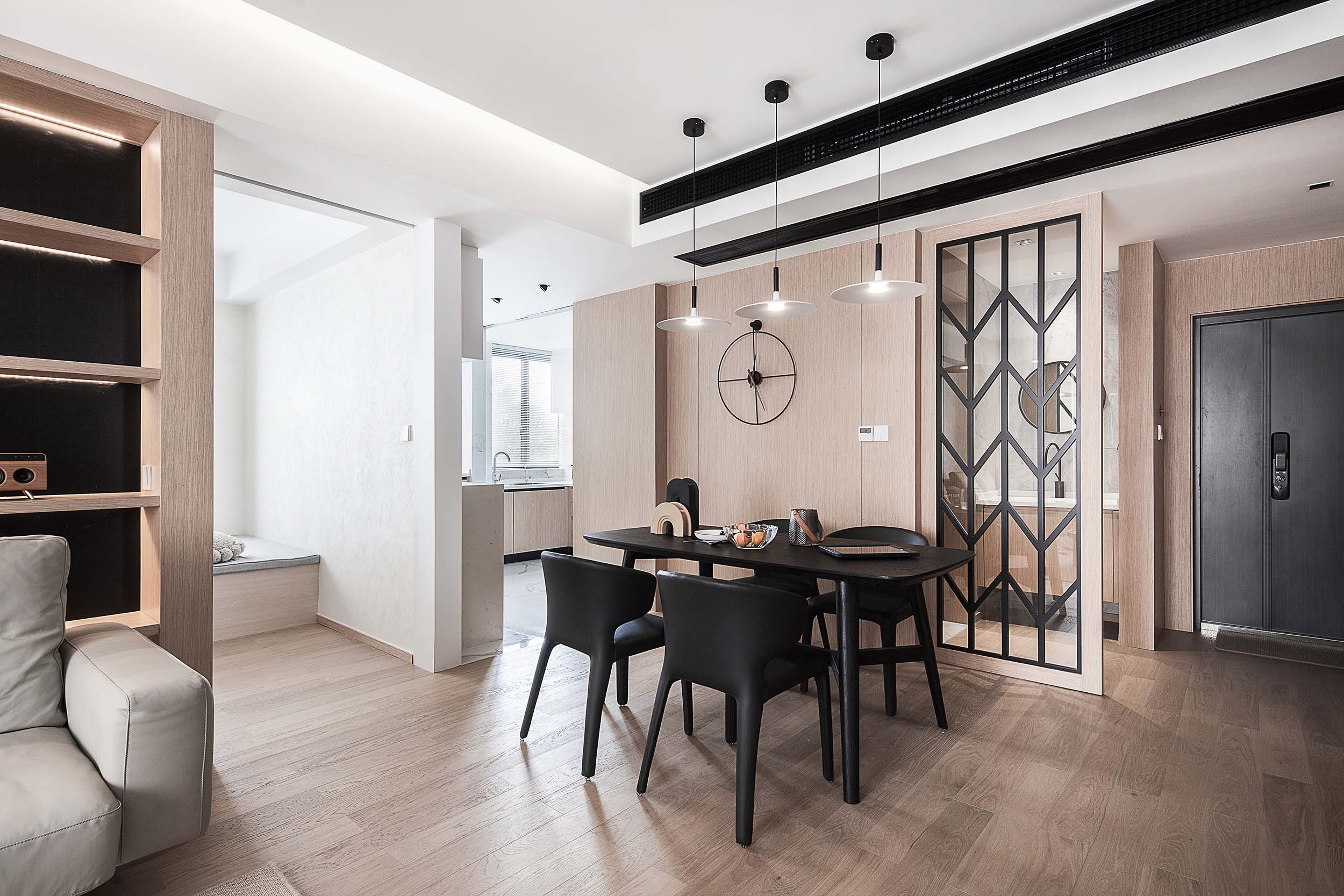 現(xiàn)代簡約風格室內家裝案例效果圖-餐廳