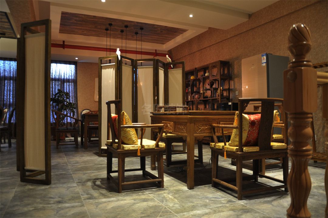 三層棋牌區(qū)